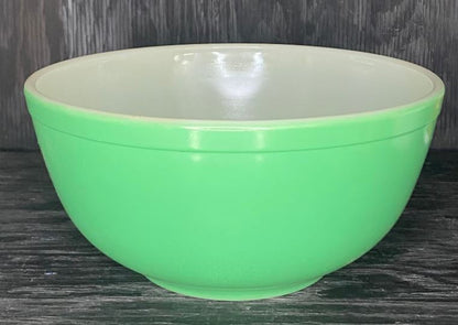 Pyrex Green Nesting Mixing Bowl 