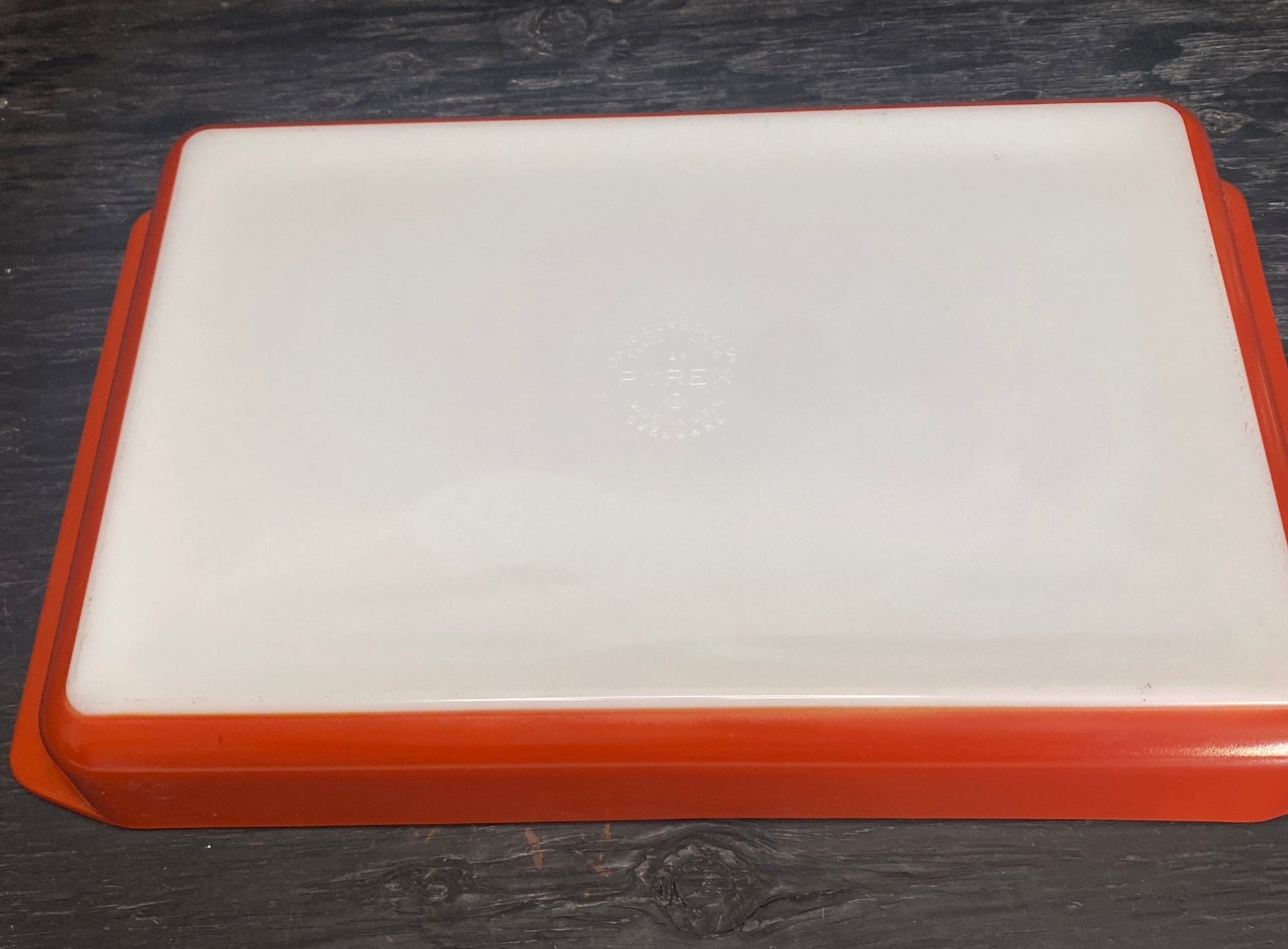 Pyrex Burnt Orange Lasagna Pan 993 - HLJ at HomePyrex Burnt Orange Lasagna Pan 993Lasagna PanPyrex