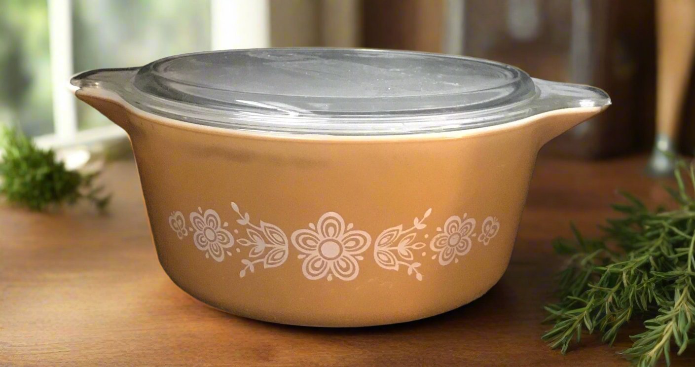 Pyrex Butterfly Gold 2.5 Quart Casserole Dish 475 - B - HLJ at HomePyrex Butterfly Gold 2.5 Quart Casserole Dish 475 - B2.5 QuartPyrex