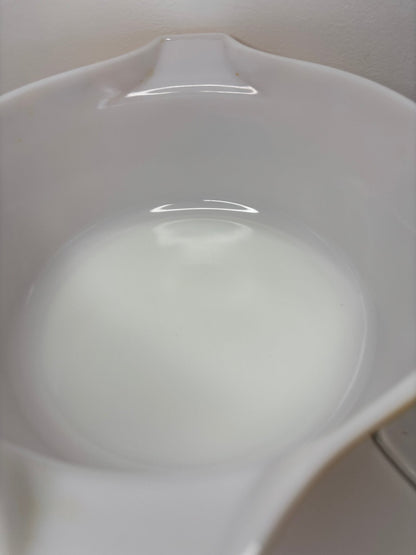 Pyrex Butterfly Gold 2.5 Quart Casserole Dish 475 - B