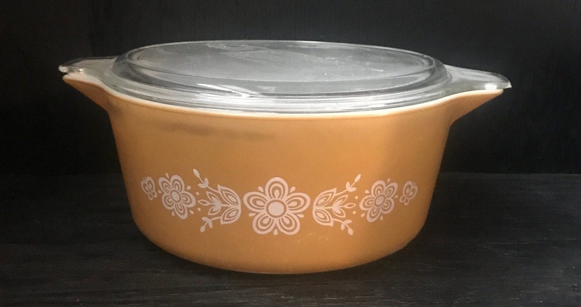 Pyrex Butterfly Gold 2.5 Quart Casserole Dish 475 - B - HLJ at HomePyrex Butterfly Gold 2.5 Quart Casserole Dish 475 - B2.5 QuartPyrex