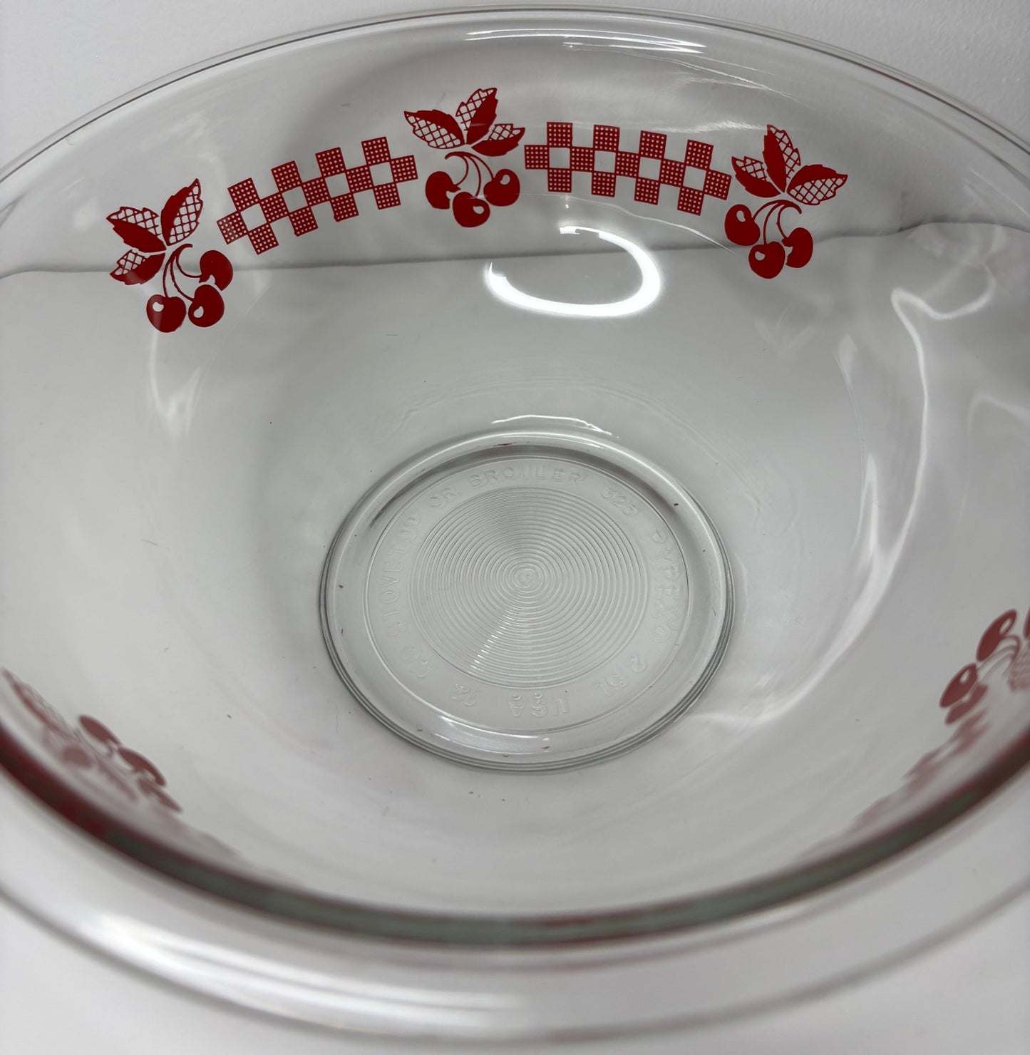 Pyrex Cherry Design 10 Inch Glass Nesting Mixing Bowl - HLJ at HomePyrex Cherry Design 10 Inch Glass Nesting Mixing BowlNesting BowlsPyrex