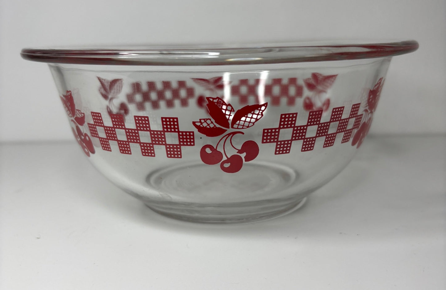 Pyrex Cherry Design 7 Inch Glass Nesting Mixing Bowl - HLJ at HomePyrex Cherry Design 7 Inch Glass Nesting Mixing BowlNesting BowlsPyrex