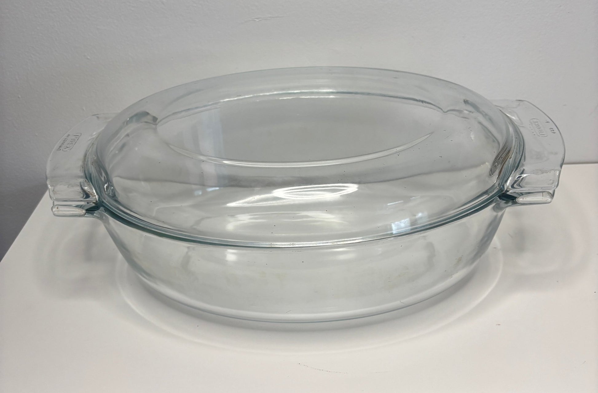 Pyrex De Corning France 459 A 2.5L Casserole Dish with Lid