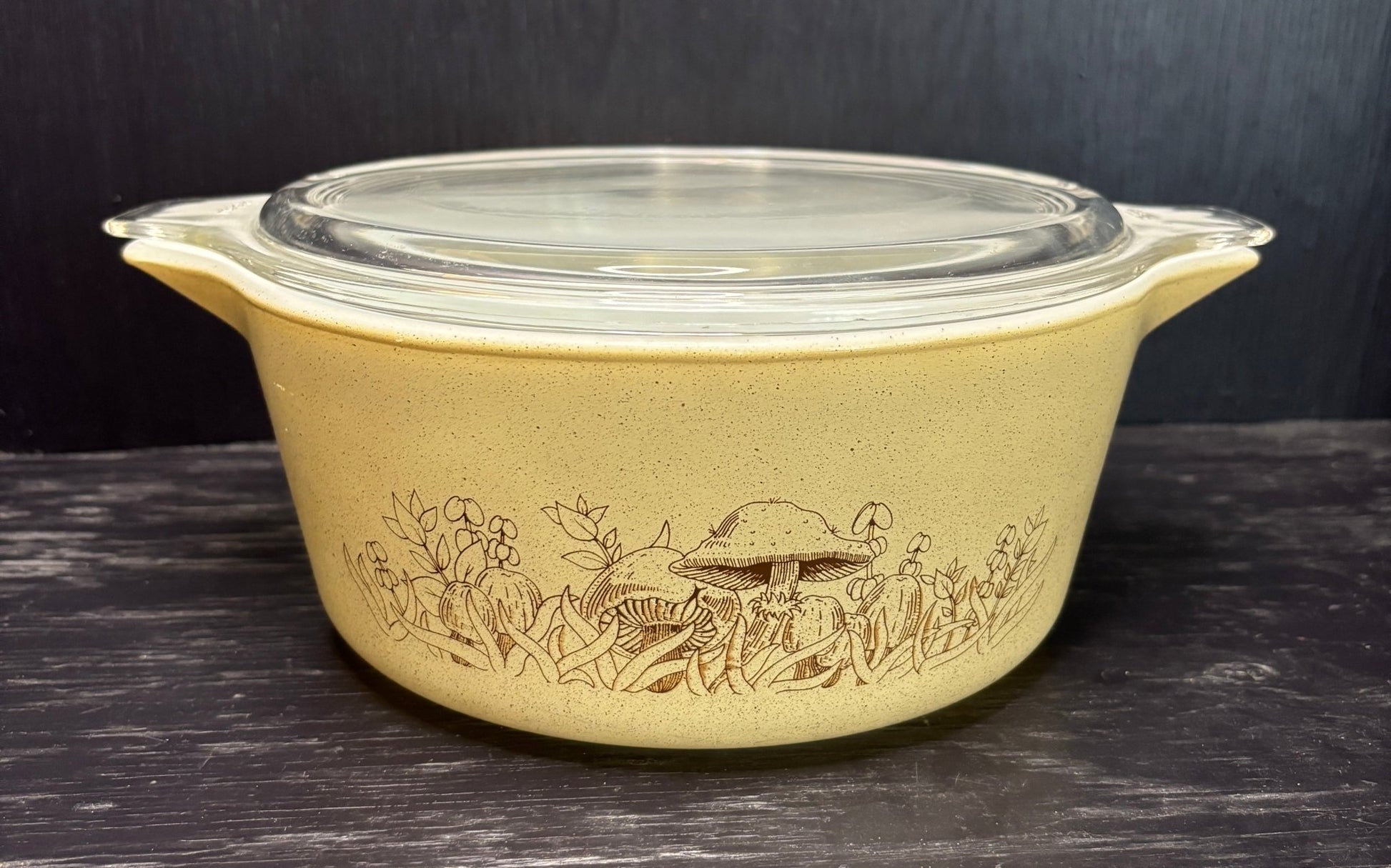 Pyrex Forest Fancies Round Casserole Dish