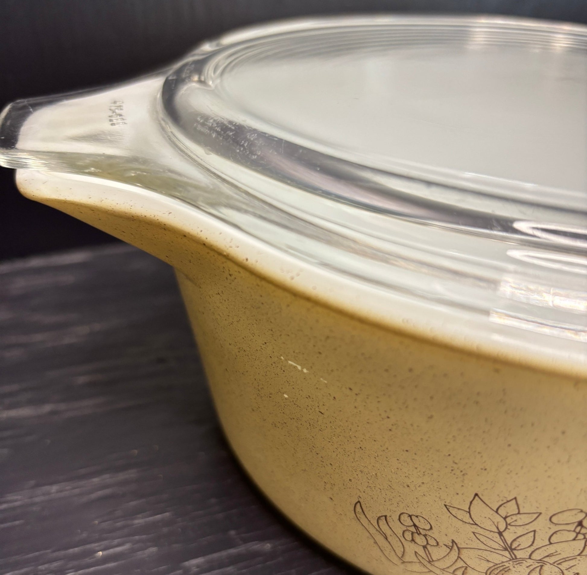 Pyrex Forest Fancies Mushroom Design 2.5 Liter Round Casserole Dish