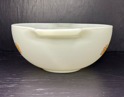 Pyrex White Butterfly Gold 2.5 Quart Cinderella Mixing Bowl