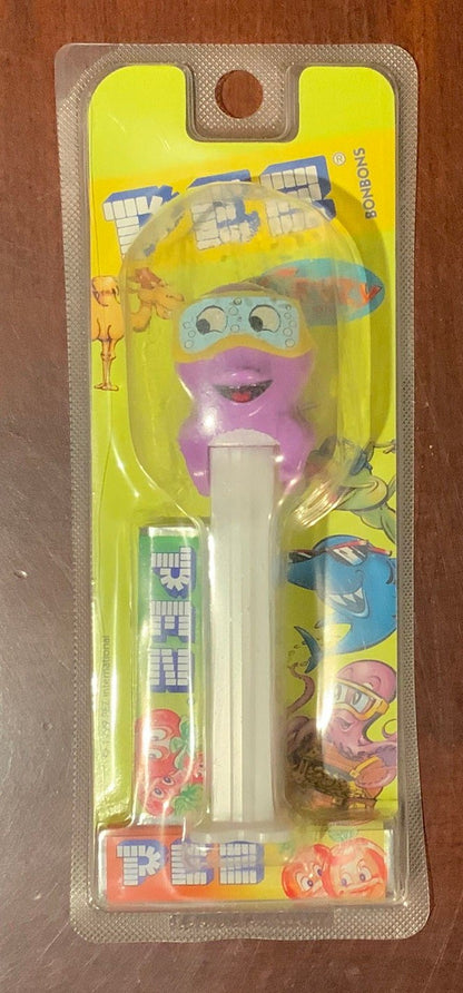 Rare German Austrian Issue Crazy Animals Pez Dispensers