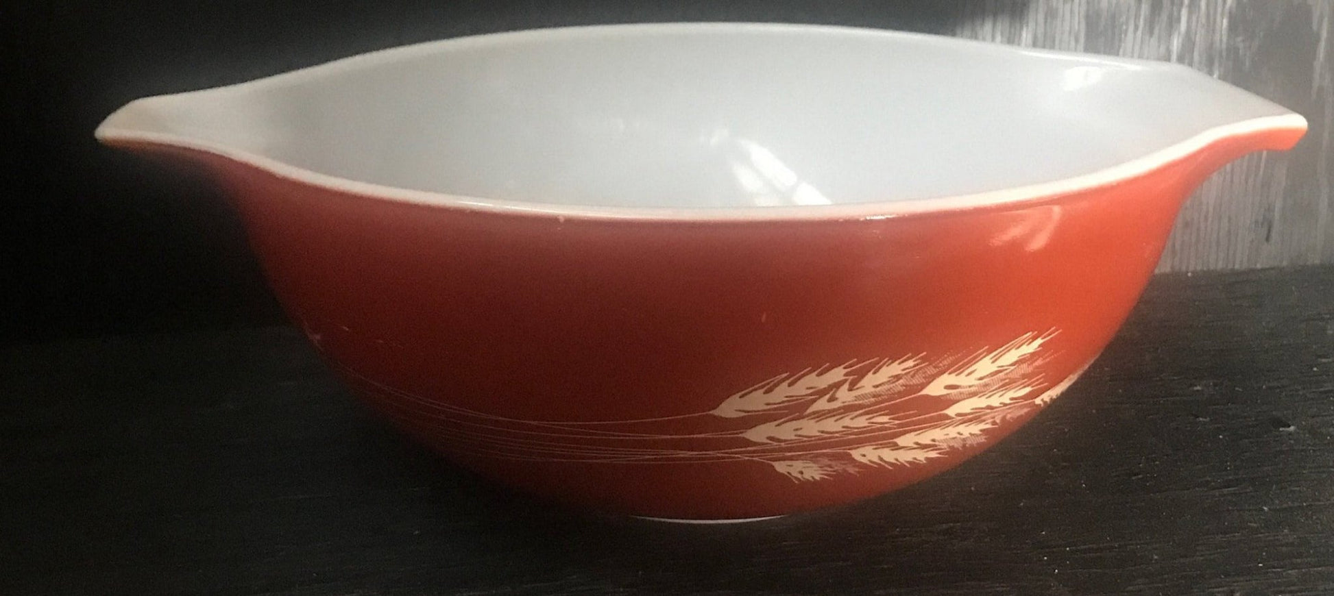 Red Pyrex 4 Quart Mixing Bowl - HLJ at HomeRed Pyrex 4 Quart Mixing BowlCinderellaPyrex