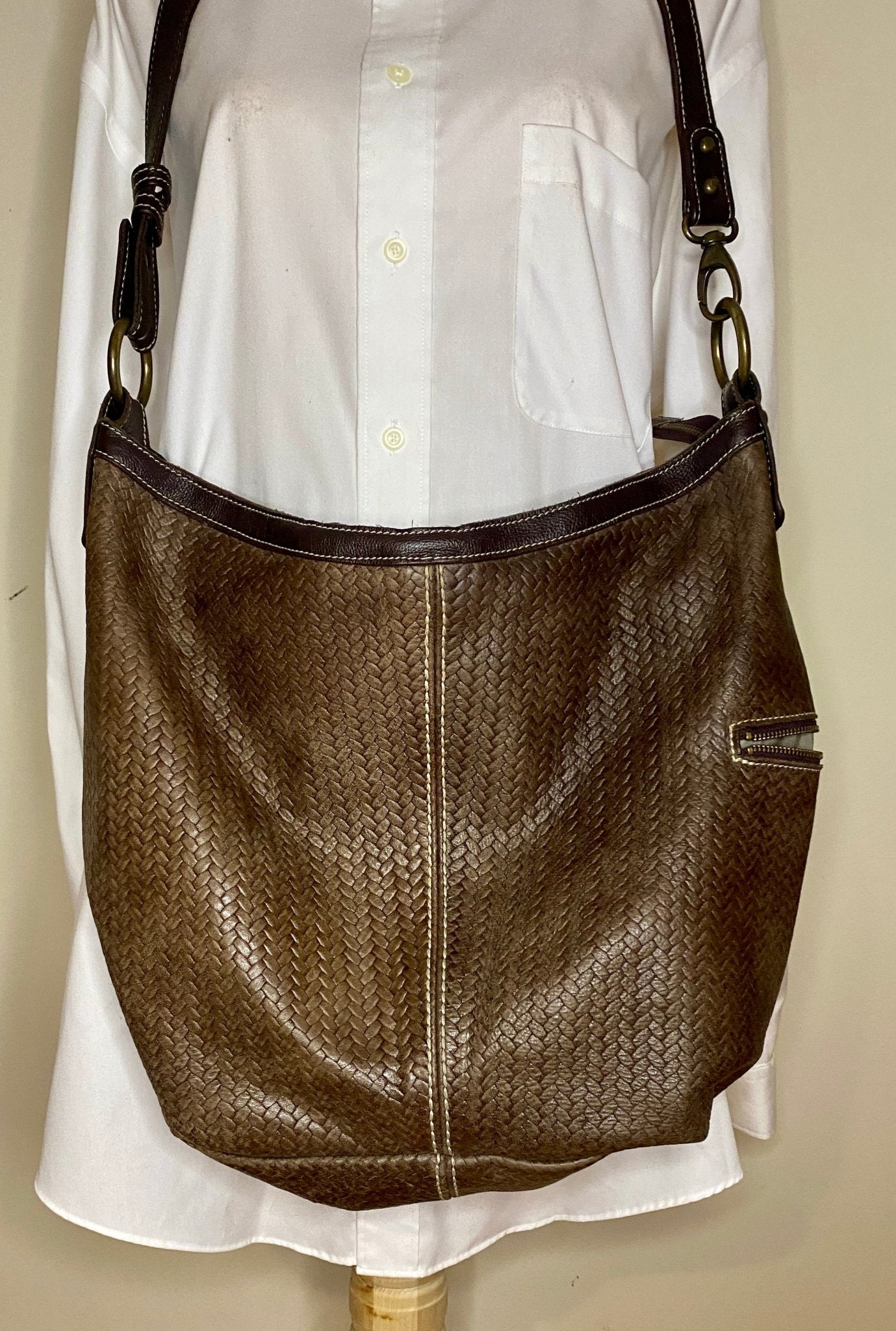 Roots Brown Woven Leather Cross Body Purse - HLJ at HomeRoots Brown Woven Leather Cross Body PurseCrossbodyRoots