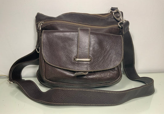 Roots Dark Brown Leather Crossbody Purse - HLJ at HomeRoots Dark Brown Leather Crossbody PurseCrossbodyRoots