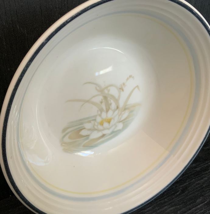 Royal Doulton Fresh Flowers Hampstead Soup Bowl