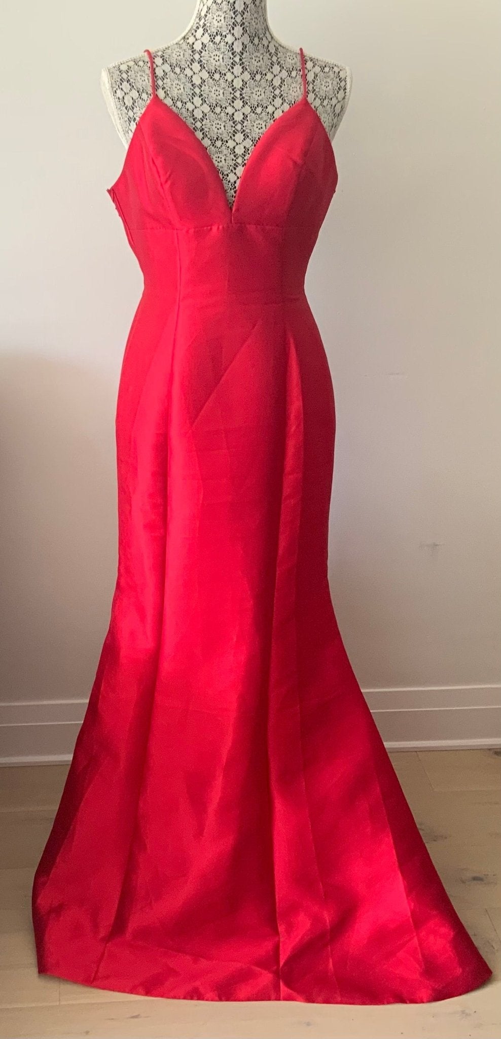 Sherri Hill Full Length Red Formal Dress Size 6