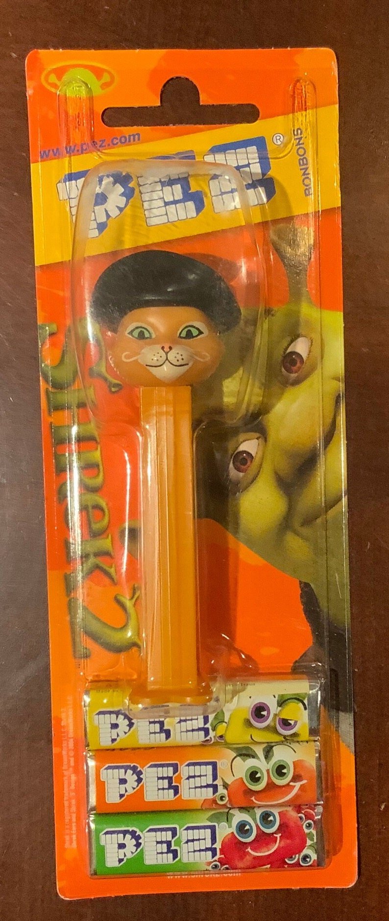 Shrek Movie Pez Dispensers New on Cards - HLJ at HomeShrek Movie Pez Dispensers New on CardsPez DispenserPez