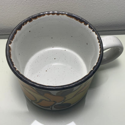 Stonehenge Midwinter Summer Teacups