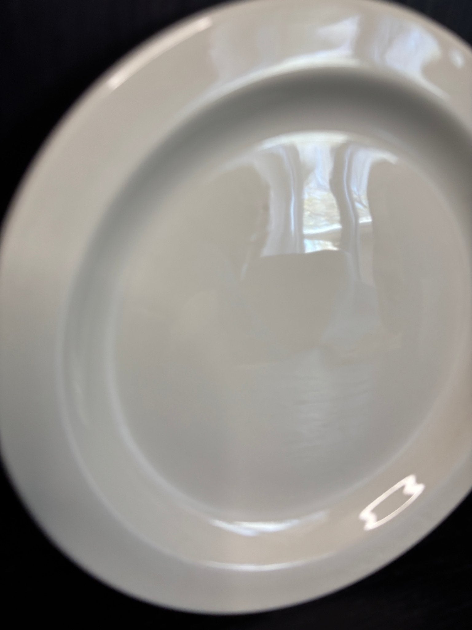 Stonehenge Midwinter White Bread & Butter Plates