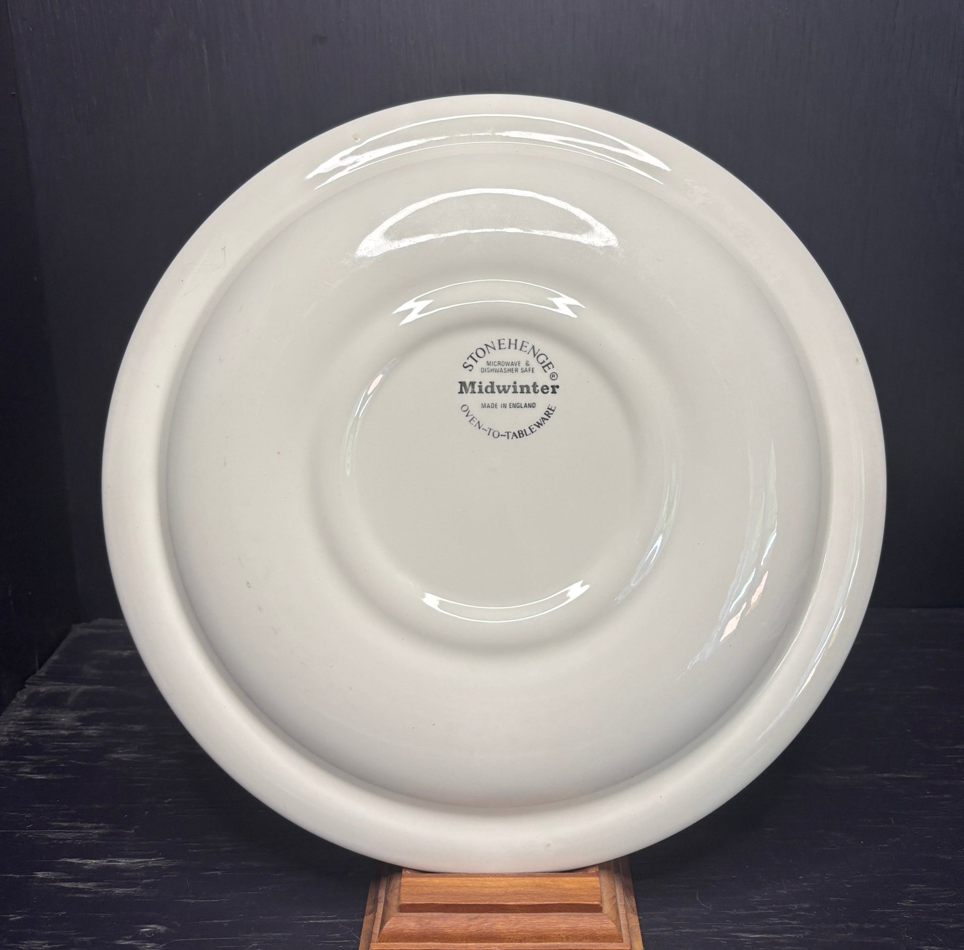 Stonehenge Midwinter White Dinner Plates