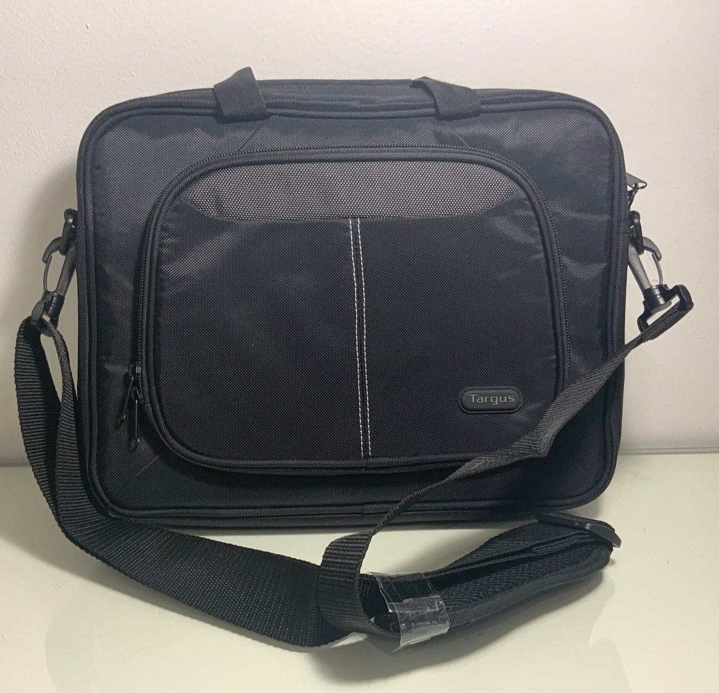 Targus Intellect 12.1” Laptop Carry Bag - HLJ at HomeTargus Intellect 12.1” Laptop Carry BagWheeled Laptop BagTargus