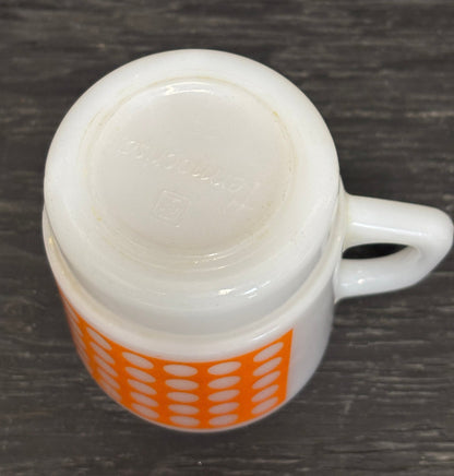 Termocrisa Polka Dot Teacup Milk Glass