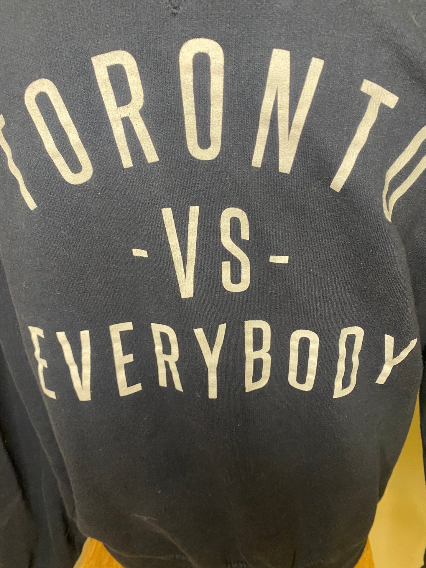 Toronto Blue Jays Toronto vs Everybody Navy Sweatshirt Adult Large - HLJ at HomeToronto Blue Jays Toronto vs Everybody Navy Sweatshirt Adult LargeSweatshirtToronto Blue Jays