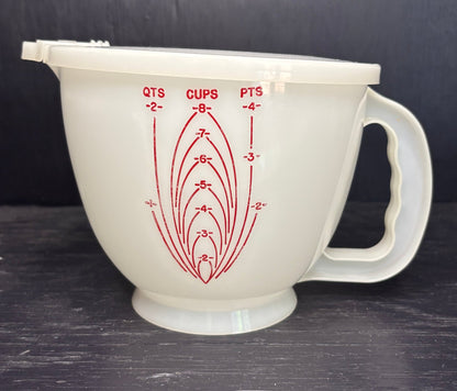 Tupperware Mix N Store Measuring Pitcher