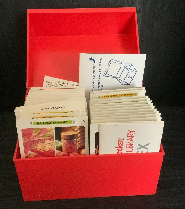 Vintage Betty Crocker Recipe Card Holder