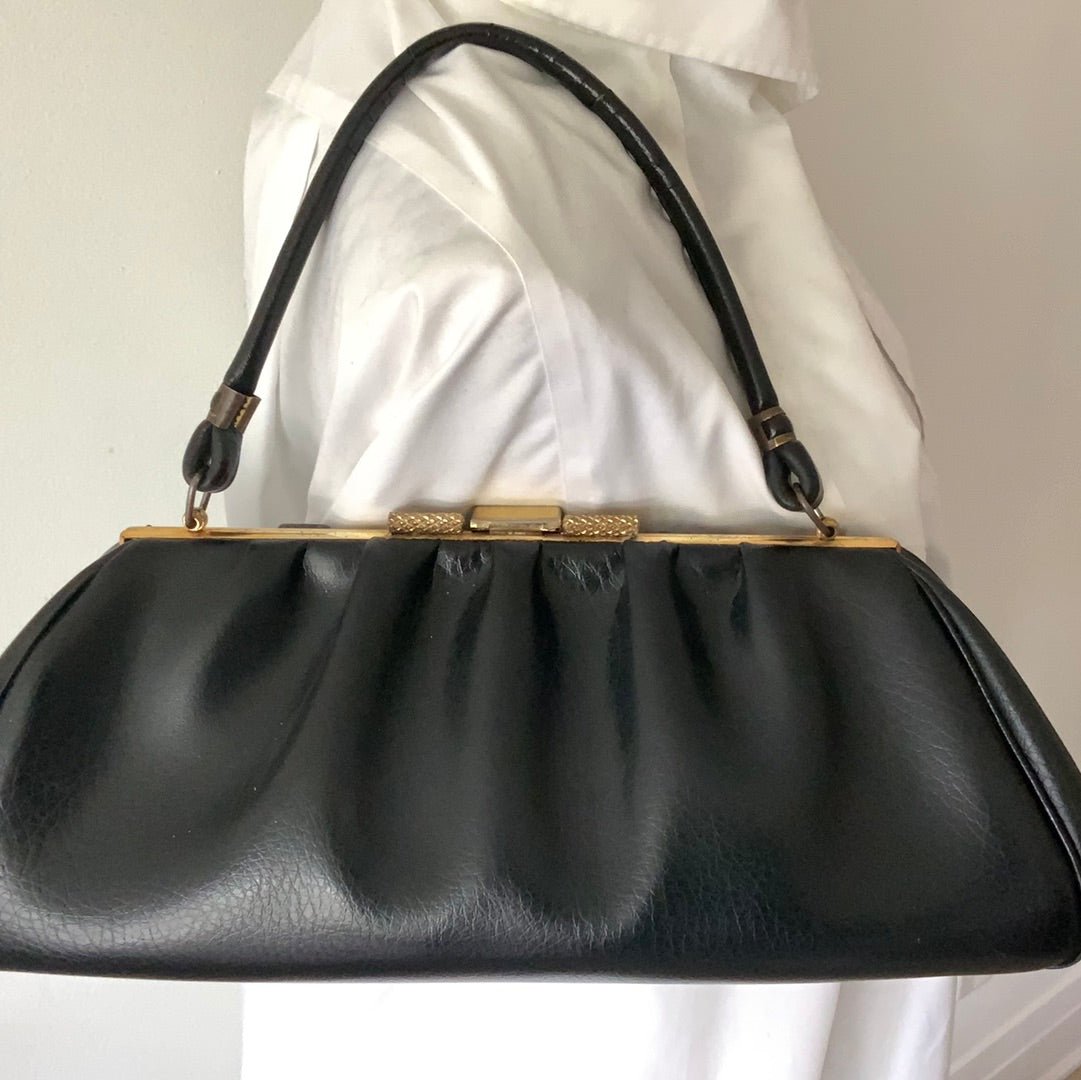 Vintage Black Leather Classic Handbag - HLJ at HomeVintage Black Leather Classic HandbagTop HandleVintage