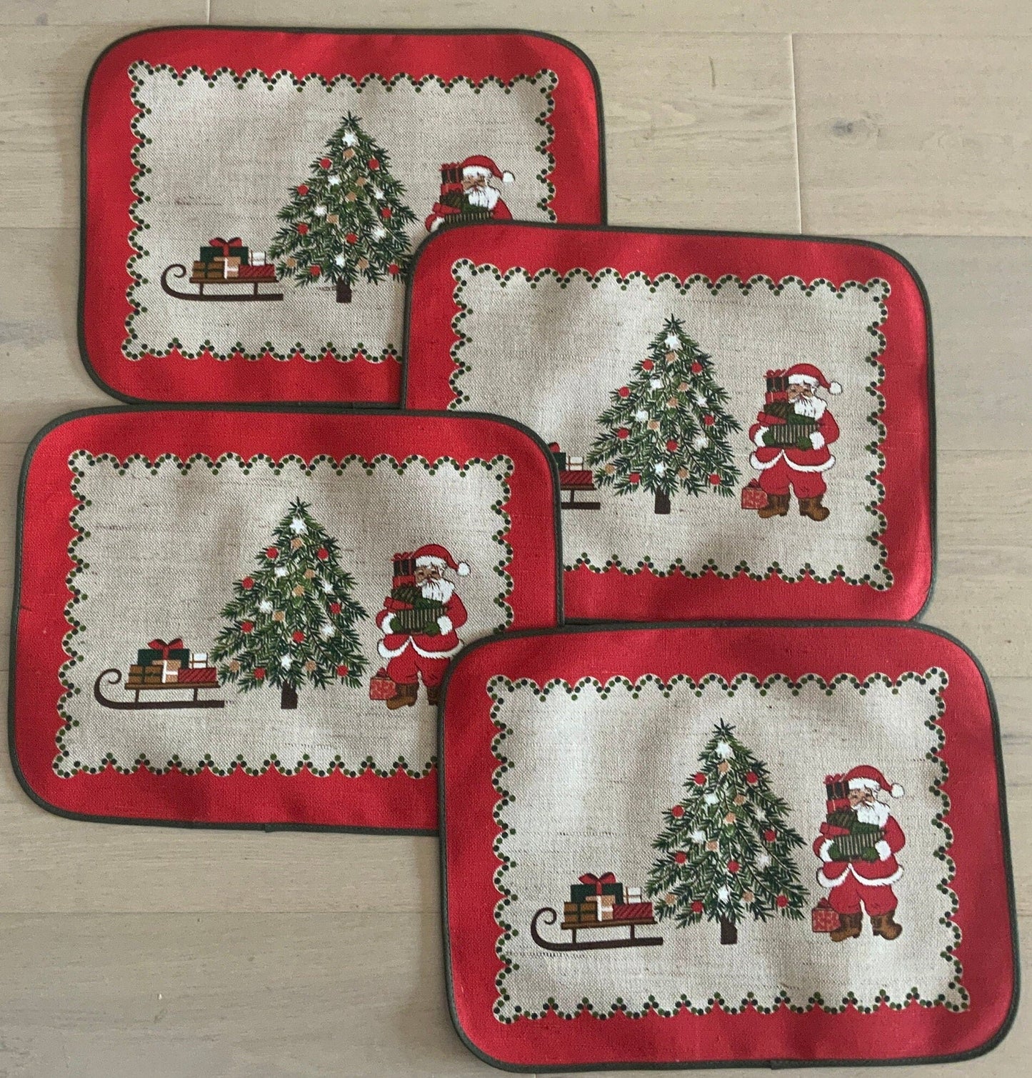 Vintage Christmas Placemats set - HLJ at HomeVintage Christmas Placemats setChristmasHLJ at Home