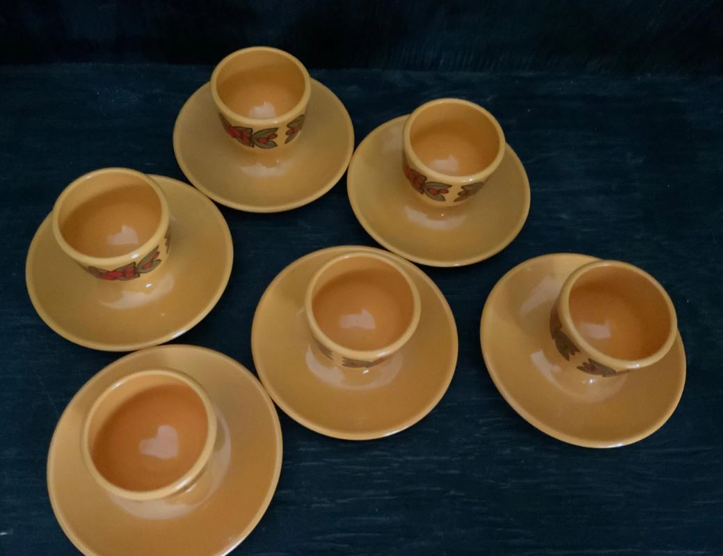 Vintage Emsa West German Egg Cups - HLJ at HomeVintage Emsa West German Egg CupsEgg HolderEmsa