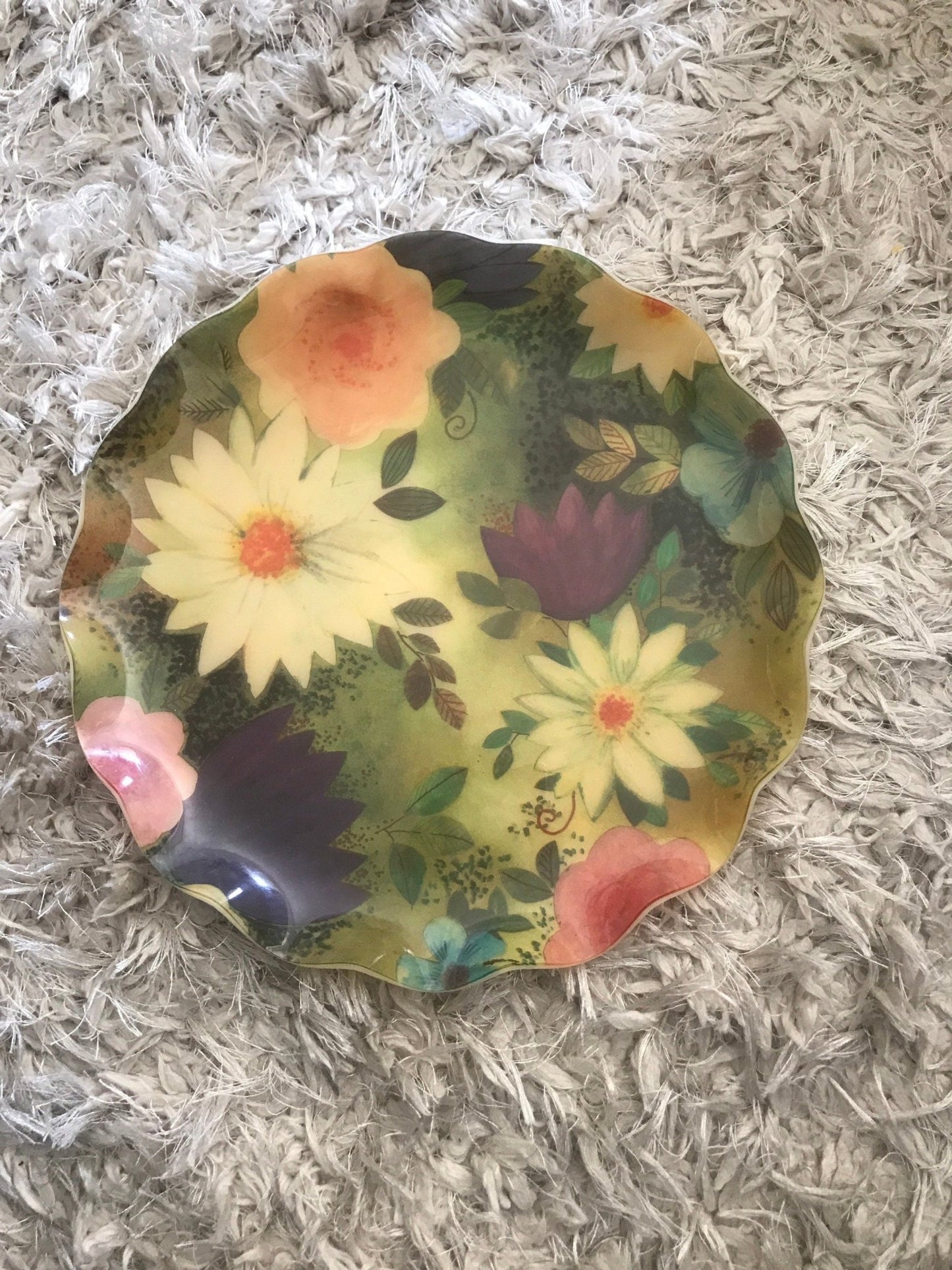 Vintage Flower Pattern Fab Serving Platter - HLJ at HomeVintage Flower Pattern Fab Serving PlatterFabHLJ at Home