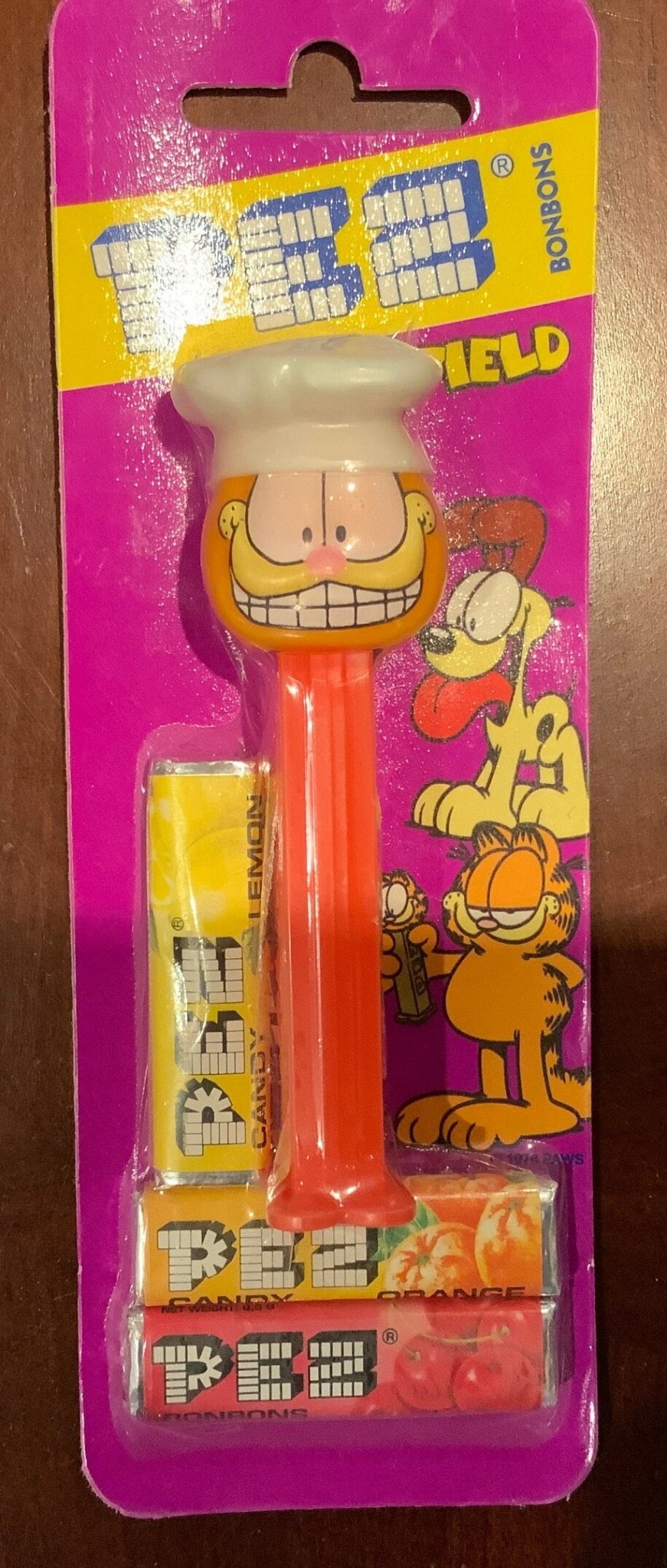 Vintage Garfield Pez Dispensers - HLJ at HomeVintage Garfield Pez DispensersPez DispenserPez