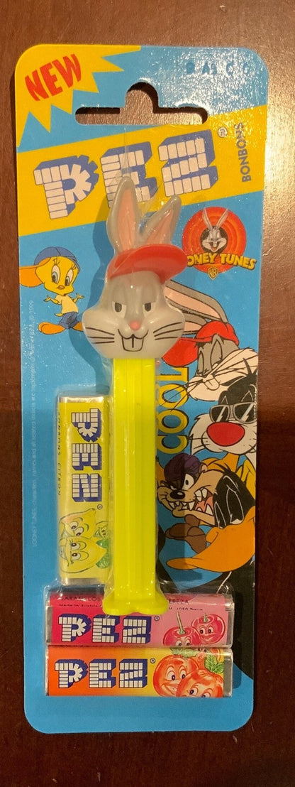 Vintage Looney Tunes Bugs Bunny Daffy Sylvester Pez Dispensers