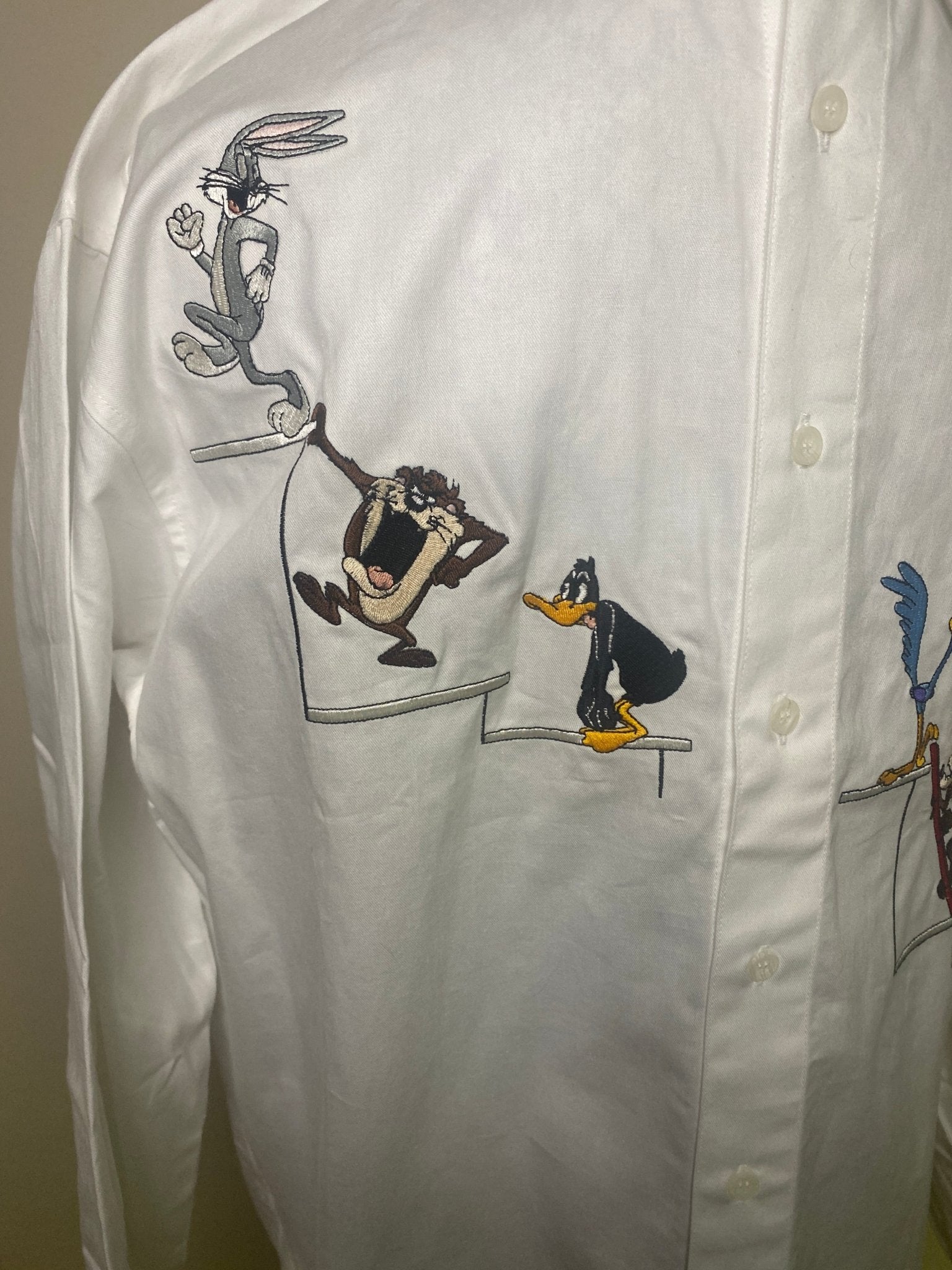 Vintage Looney Tunes Characters Long Sleeve Shirt Adult M - HLJ at HomeVintage Looney Tunes Characters Long Sleeve Shirt Adult MLong SleeveLooney Tunes