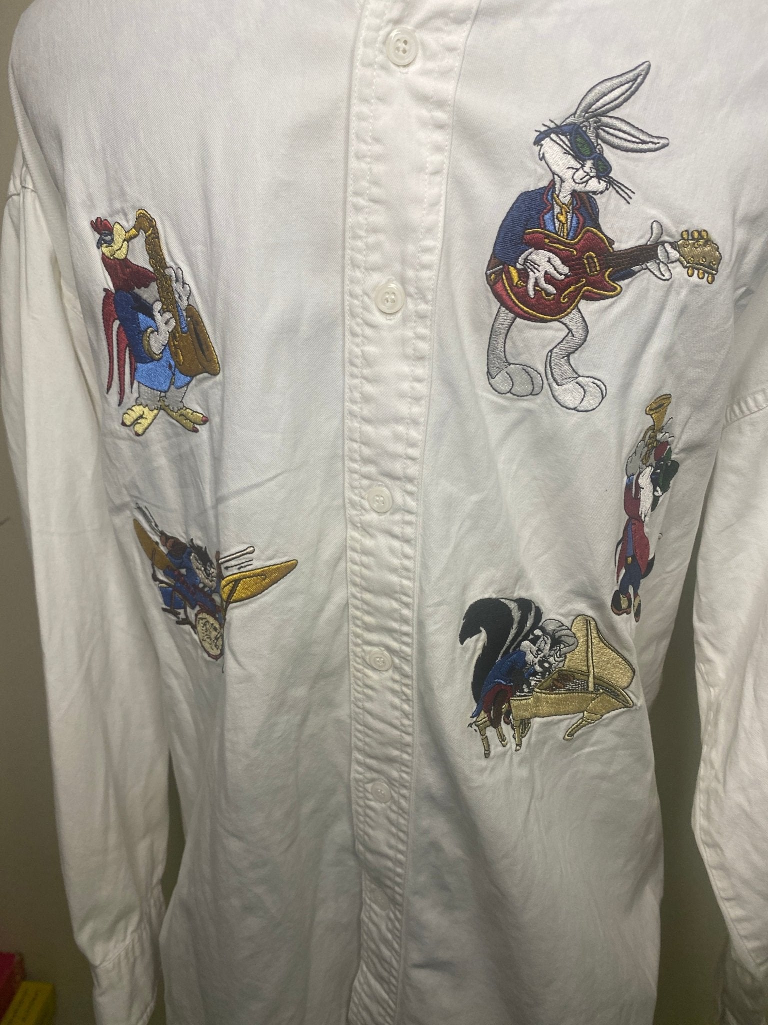 Vintage Looney Tunes Musical Characters Long Sleeve Shirt Adult L - HLJ at HomeVintage Looney Tunes Musical Characters Long Sleeve Shirt Adult LLong SleeveLooney Tunes