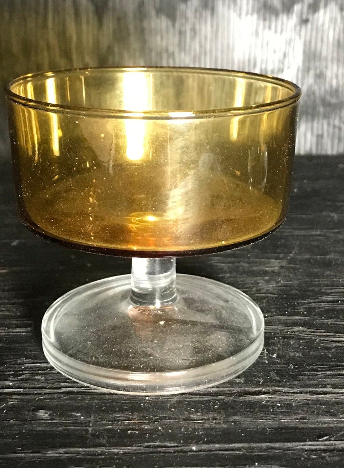 Vintage Luminarc Amber Yellow Sundae Glasses set of 2 - HLJ at HomeVintage Luminarc Amber Yellow Sundae Glasses set of 2Sundae GlassesLuminarc