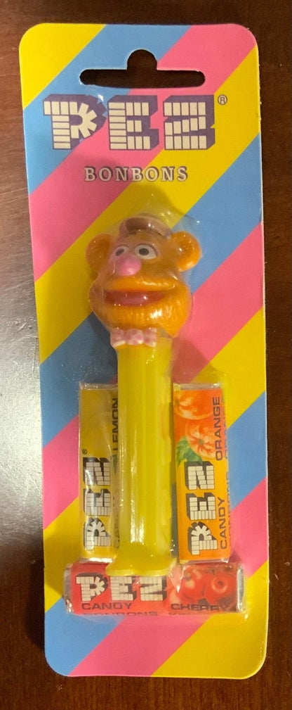 Vintage Muppets Fozzy Bear Pez Dispenser new on the original striped card