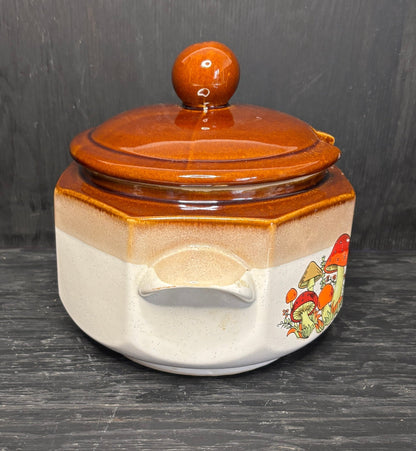 Vintage Mushroom Pattern Soup Tureen - HLJ at HomeVintage Mushroom Pattern Soup TureenSoup TureenHLJ at Home