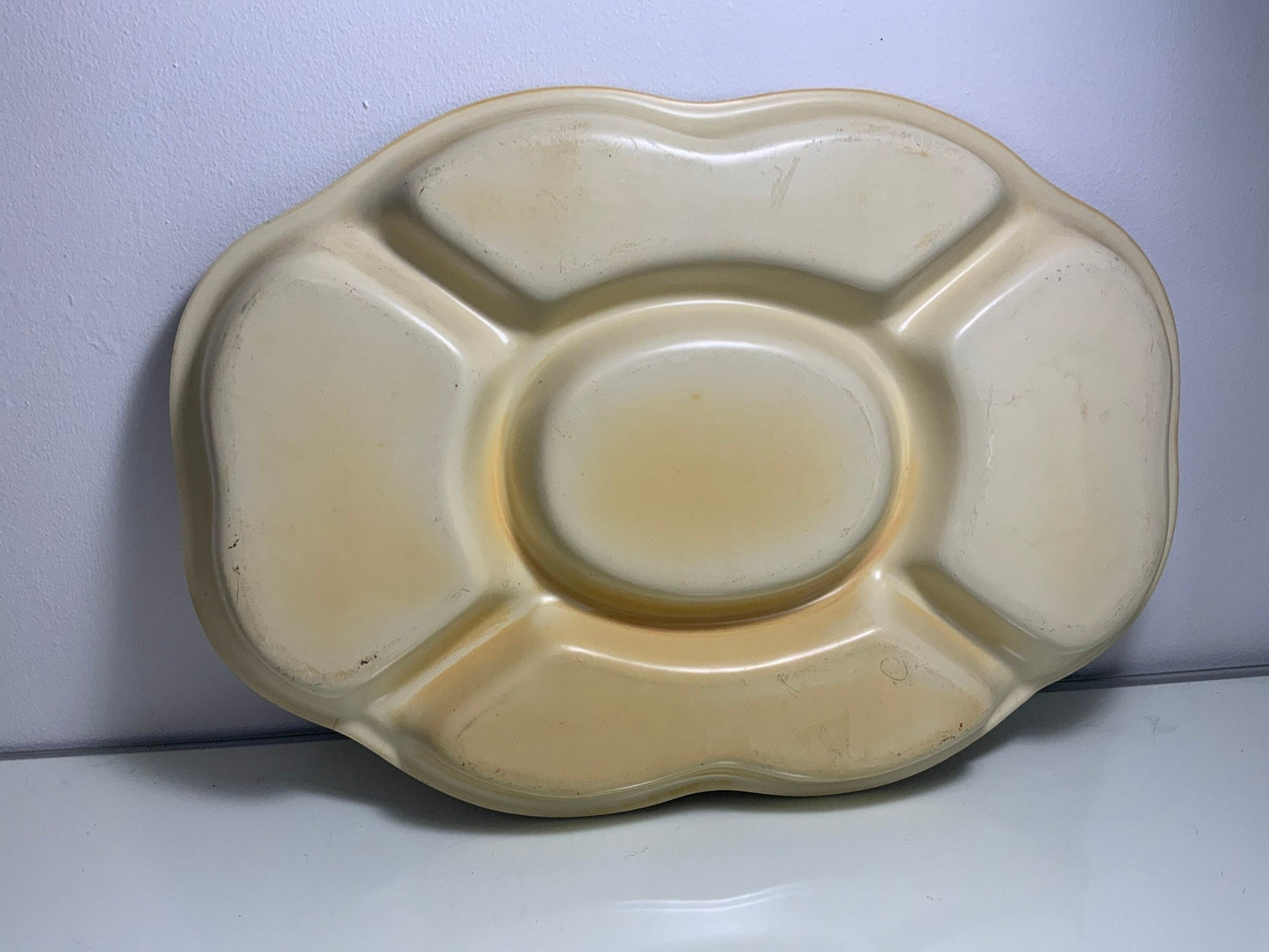 Vintage Plastic Mushroom Divided Serving Tray Platter - HLJ at HomeVintage Plastic Mushroom Divided Serving Tray PlatterPlatterHLJ at Home