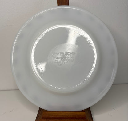 Vintage Pyrex Green Leaf Plate