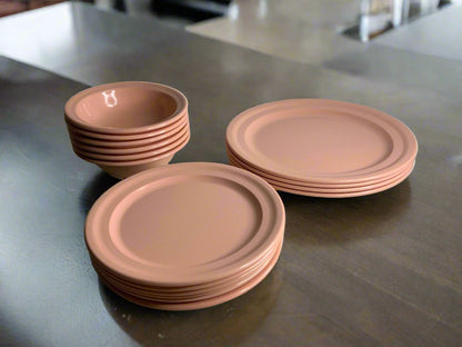 Vintage Retro 1960’s Brookpark Melmac Melamine Restraware Restoware Plates and Bowl