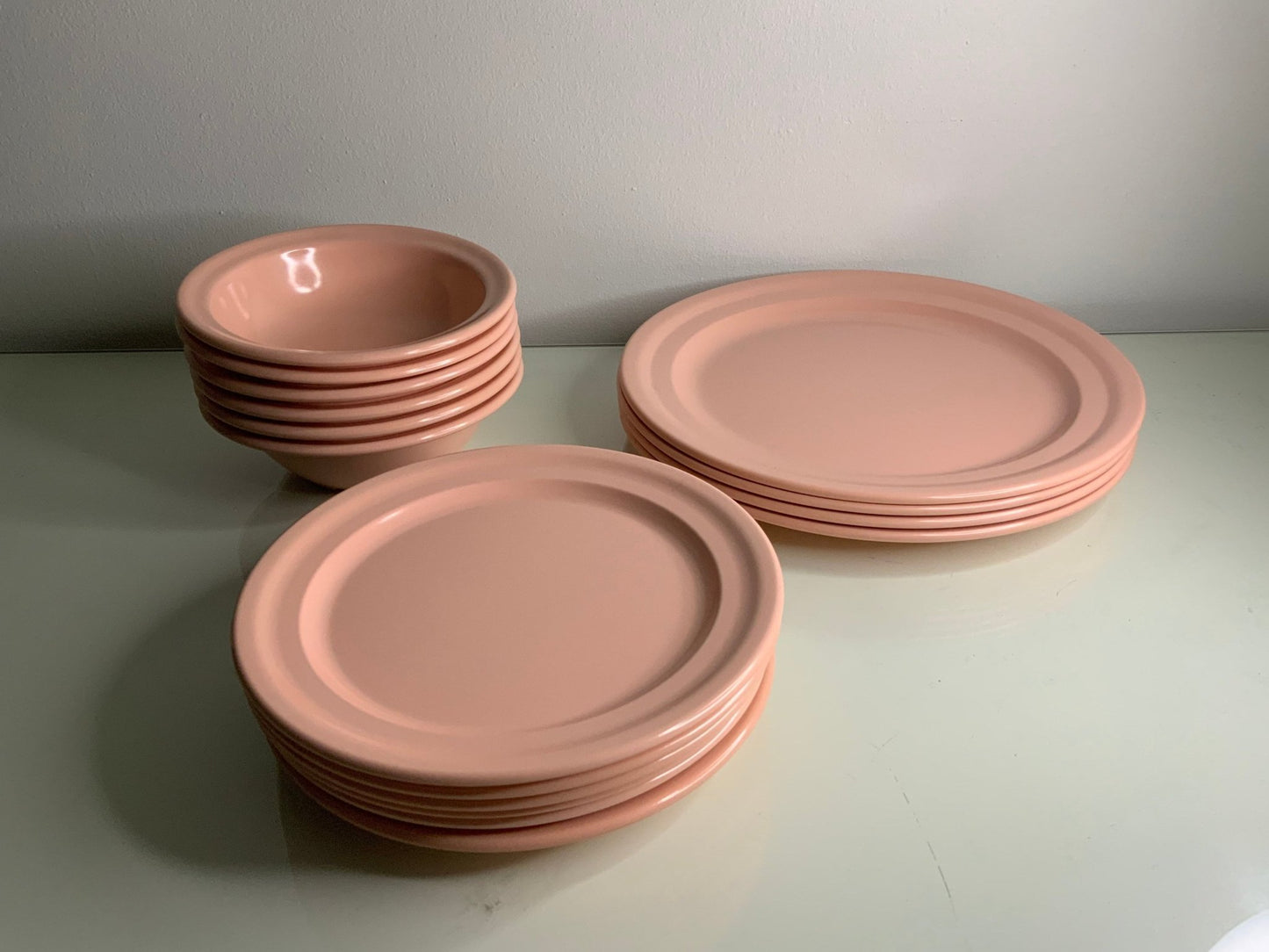 Vintage Retro 1960’s Brookpark Melmac Melamine Restraware Restoware Plates and Bowls - HLJ at HomeVintage Retro 1960’s Brookpark Melmac Melamine Restraware Restoware Plates and BowlsDinner SetBrookpark