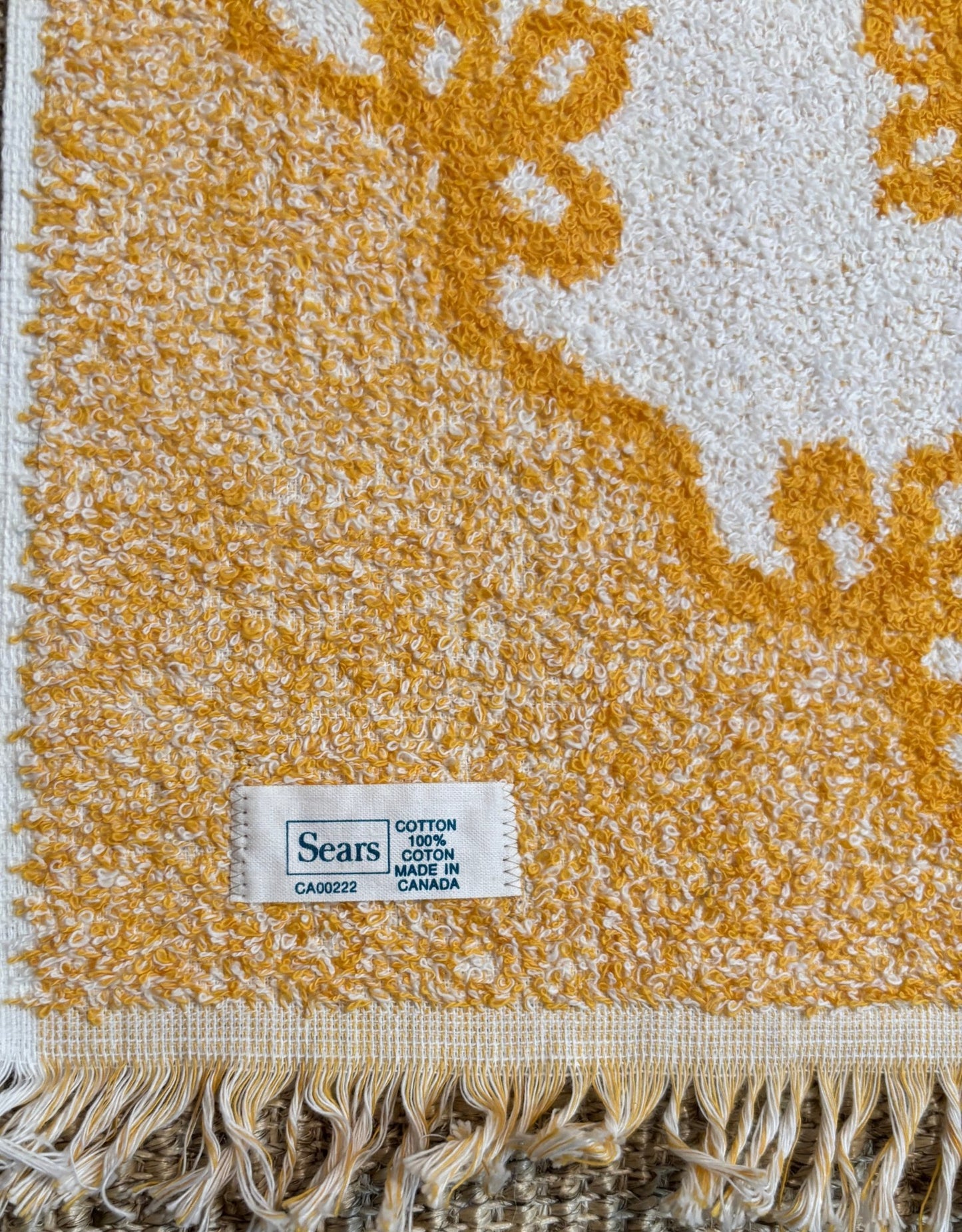 Vintage Sears Canada Gold Floral Bath Towels