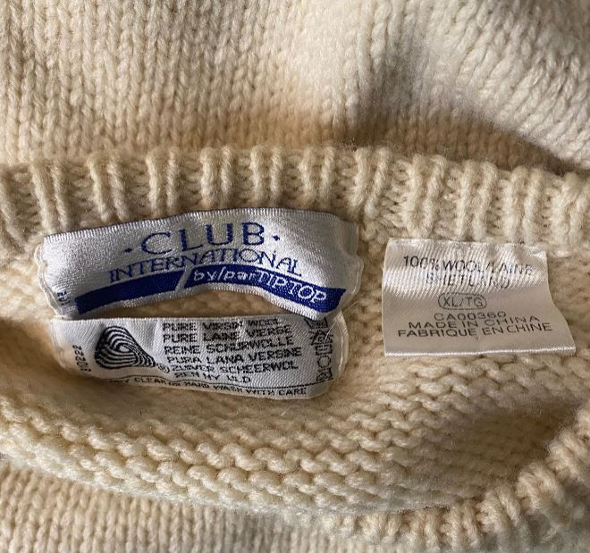 Vintage Shetland Wool Deer Forest Christmas Theme Woman’s Pullover Sweater