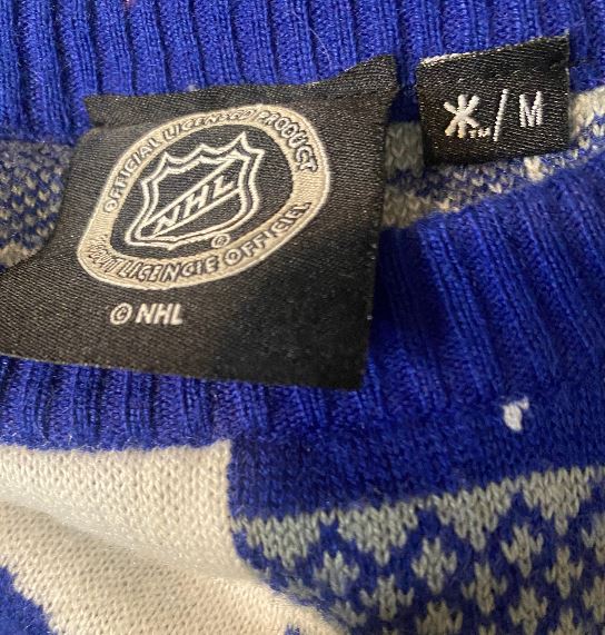 Vintage Toronto Maple Leafs Ugly Christmas Sweater Adult Medium - HLJ at HomeVintage Toronto Maple Leafs Ugly Christmas Sweater Adult MediumSweaterToronto Maple Leafs