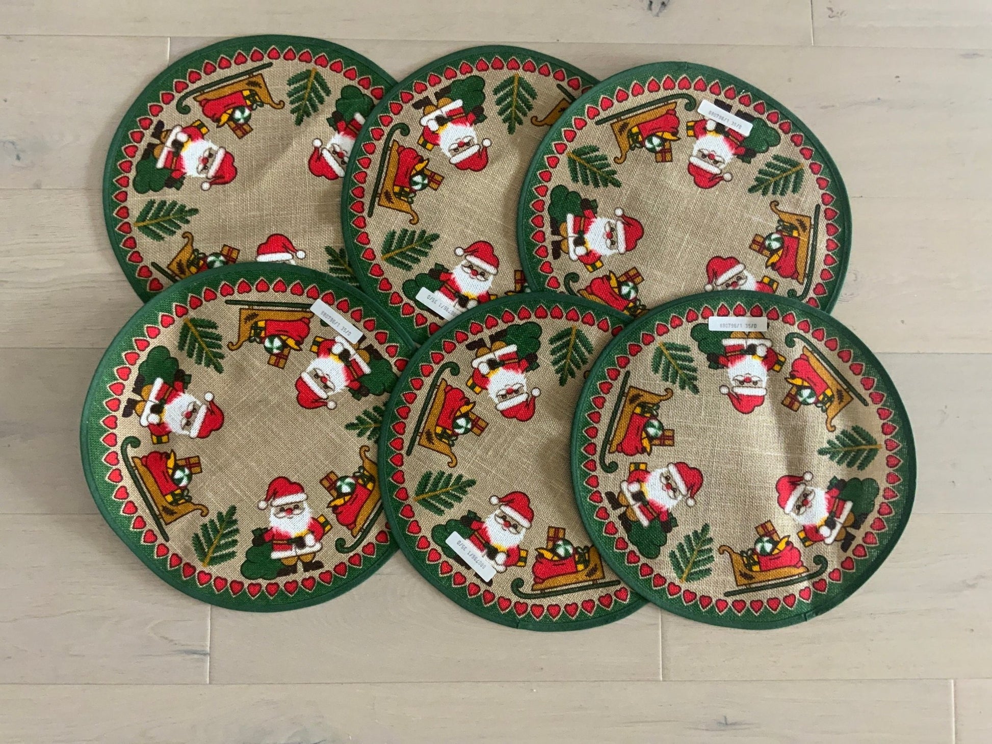 Vintage Walterscheid Christmas Placemats set - HLJ at HomeVintage Walterscheid Christmas Placemats setPlacematsWalterscheid