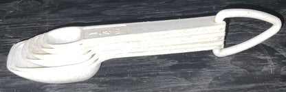 Vintage White Tupperware Measuring Spoons