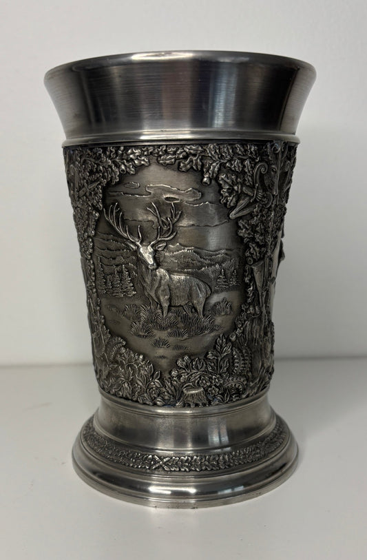 Woodland Hunt Theme Vintage Pewter Cup EPU 2.11 Europe
