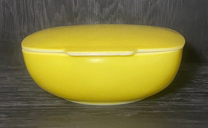 Yellow Pyrex Square Casserole Dish
