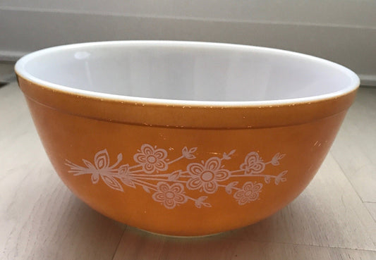 Vintage Mid Century Pyrex Butterfly Gold 2.5 Quart Mixing Bowl Pyrex 403